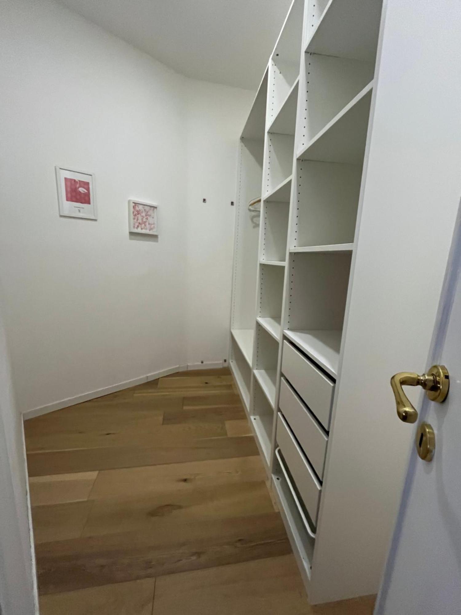 Apartment Urban Corner *